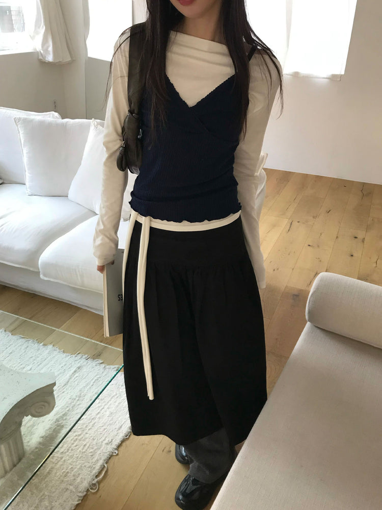 美肩抓皺綁帶細節上衣