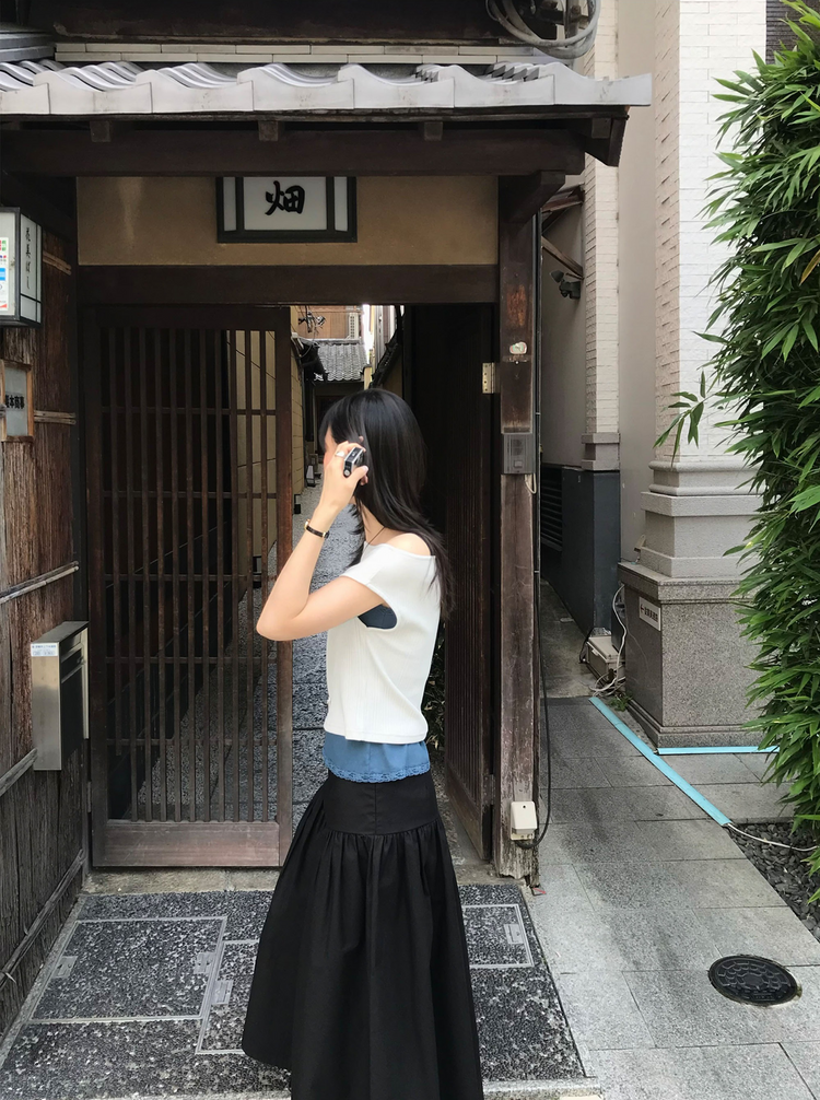 美色蕾絲邊細節背心