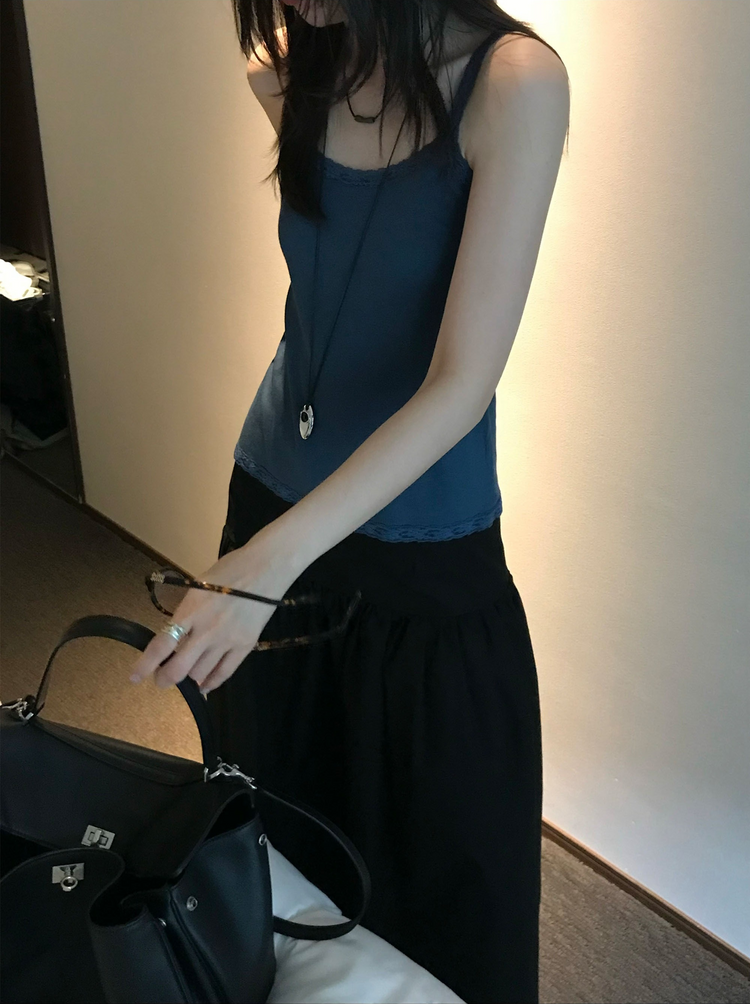 美色蕾絲邊細節背心
