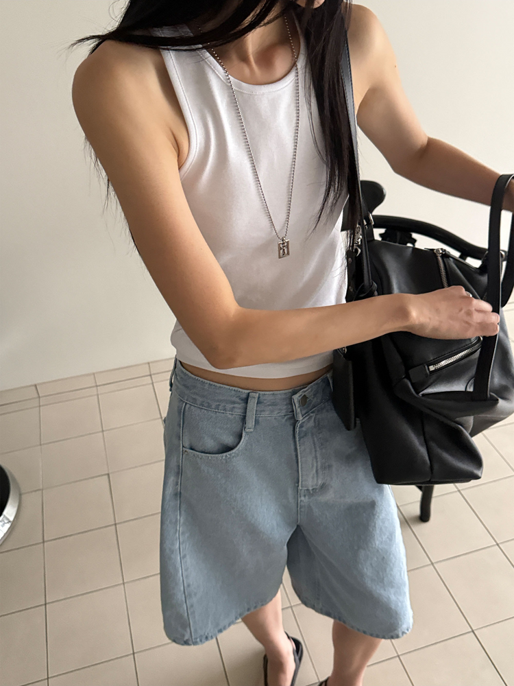 美挖背削肩細節背心