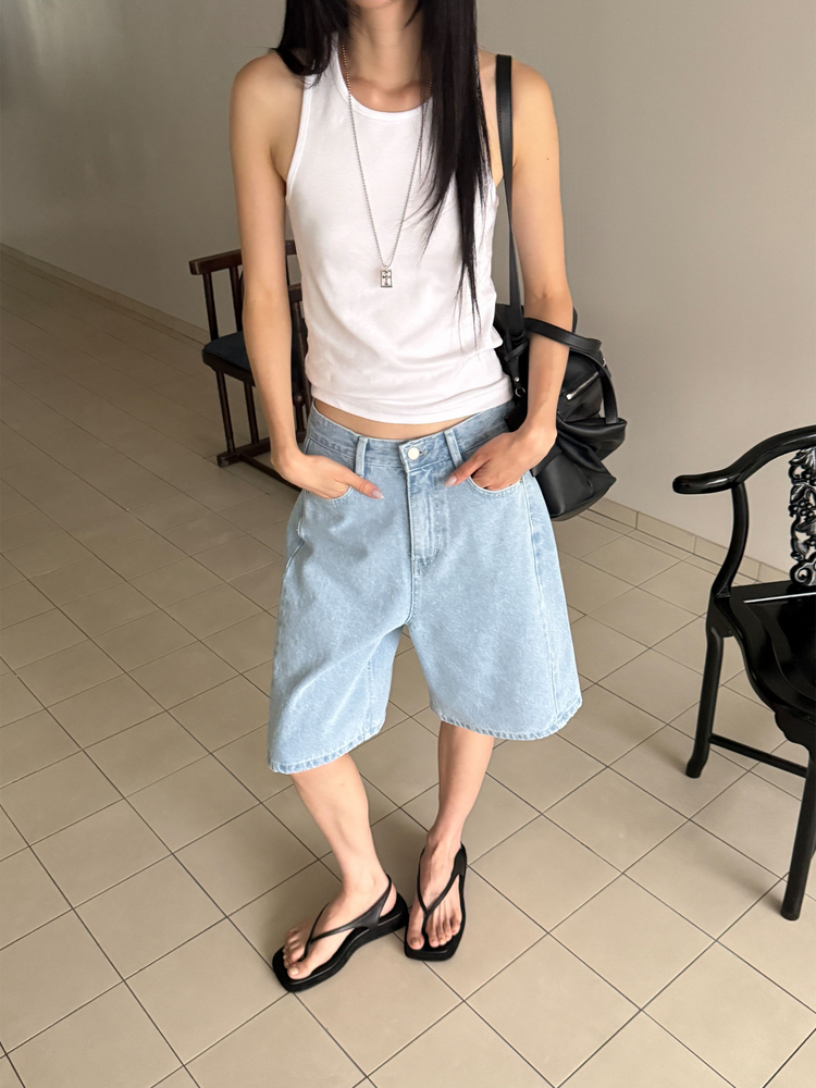 美挖背削肩細節背心