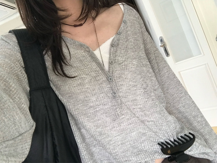 美色蕾絲邊交疊背心
