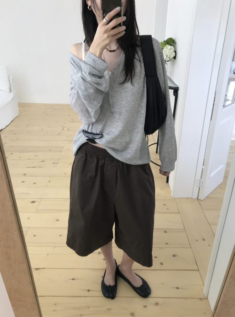 美色蕾絲邊交疊背心