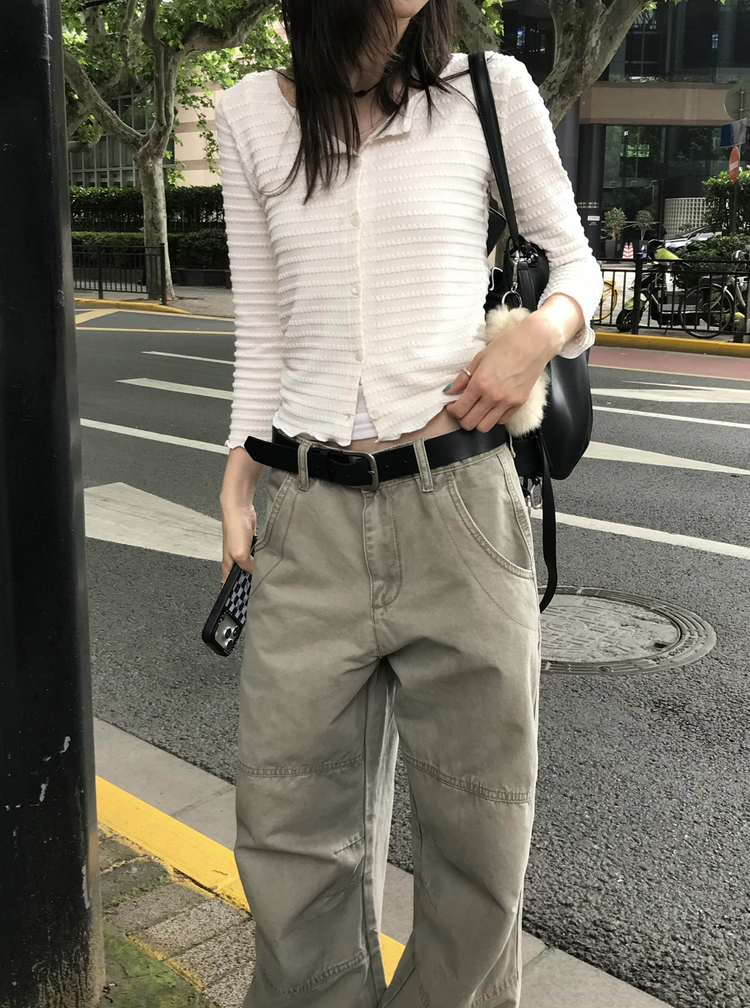 壓花線細節排鈕七分袖上衣