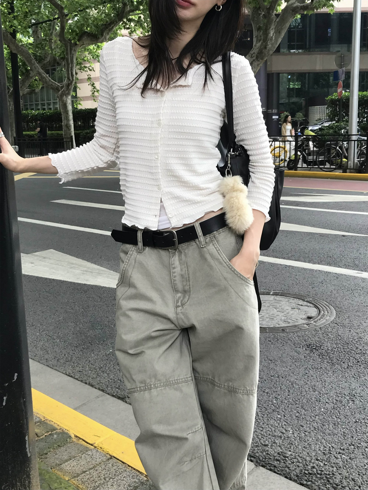 壓花線細節排鈕七分袖上衣