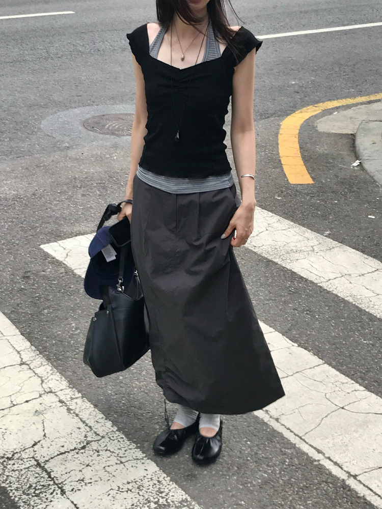 條紋掛脖上衣
