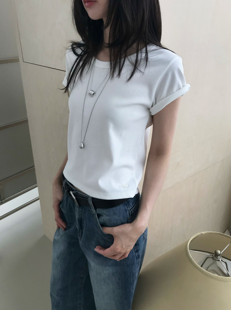 美色鉚釘細節牛仔褲