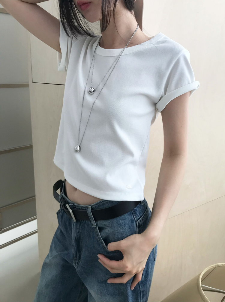 美色鉚釘細節牛仔褲