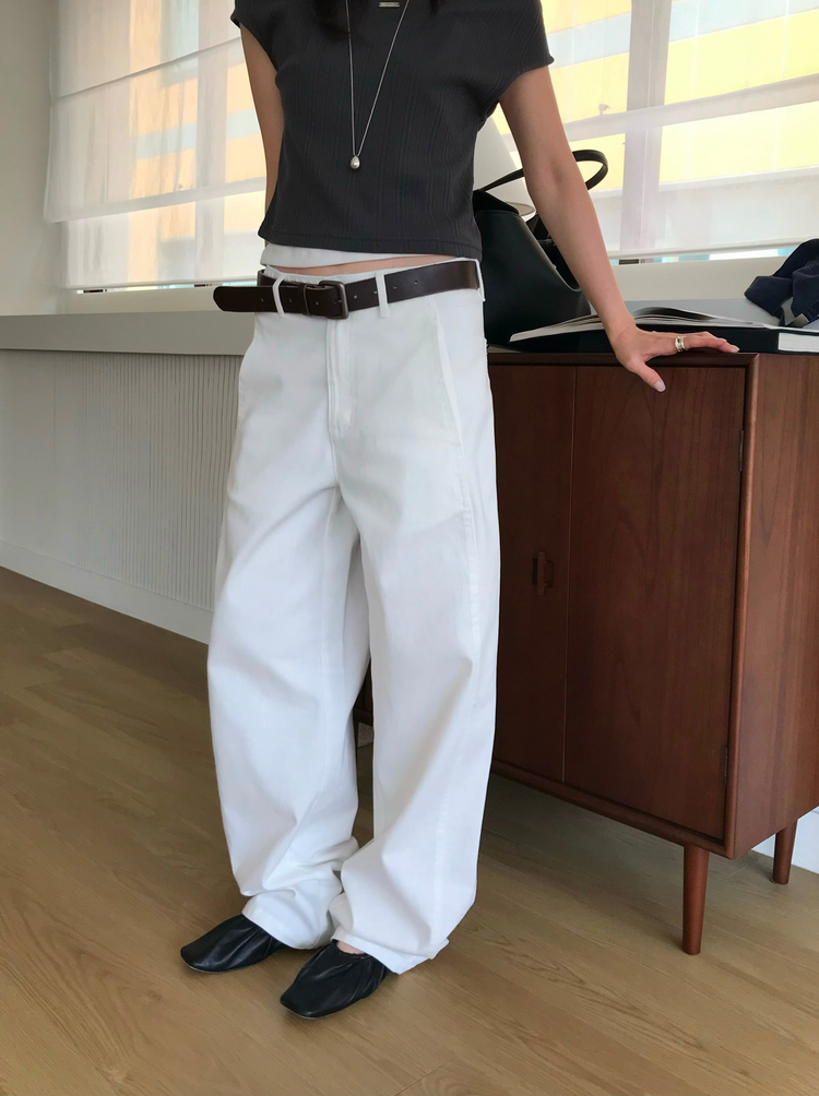 內前壓線細節直褲