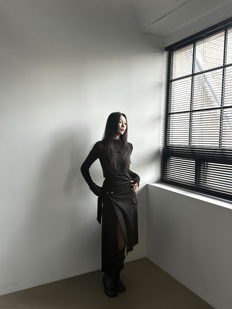 交疊側開叉不對稱細節裙