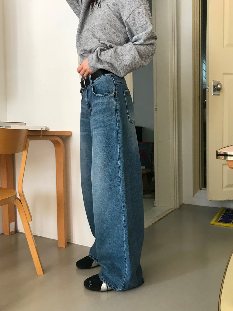 美色細帶鐵牌修身背心