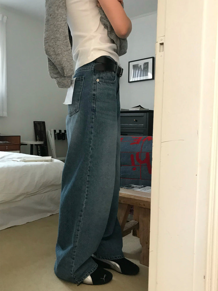 美色細帶鐵牌修身背心