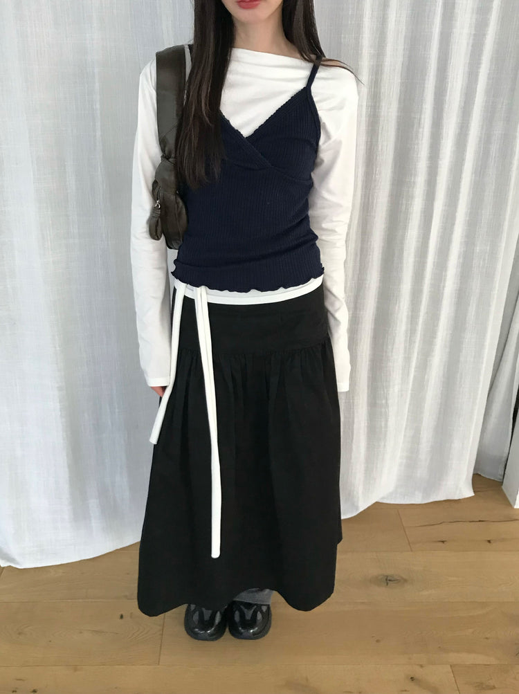 交疊蕾絲捲邊細節背心