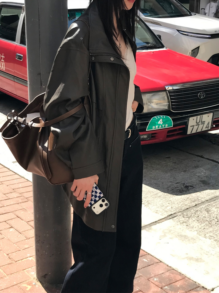 口袋細節直筒牛仔褲