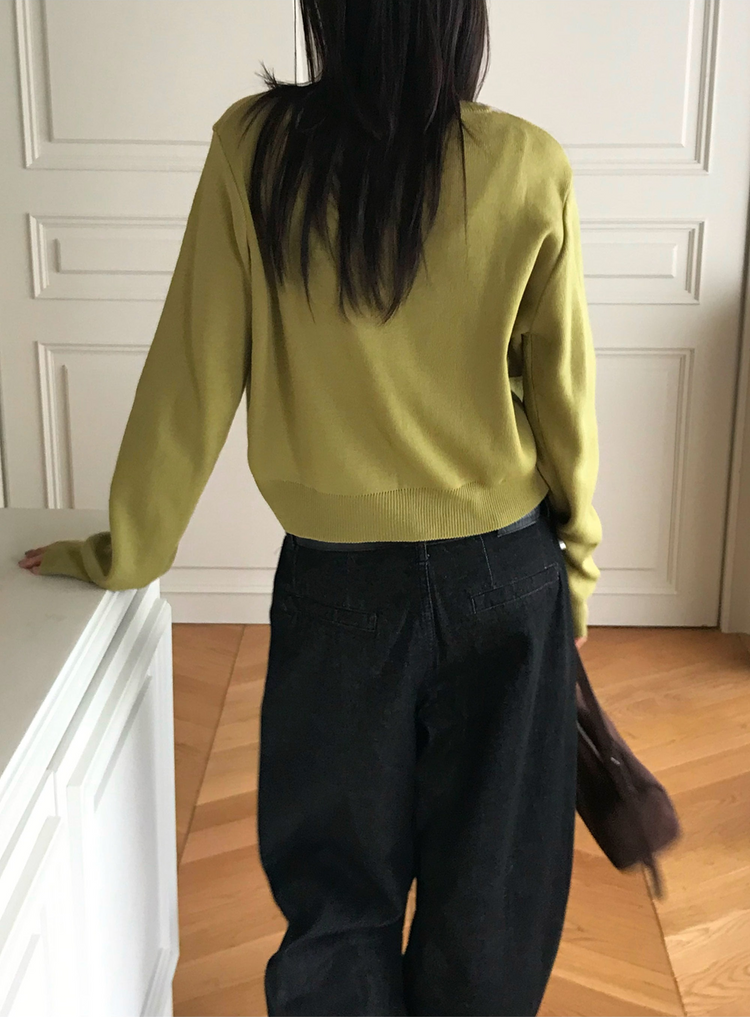 原色內壓褶細節彎刀牛仔褲