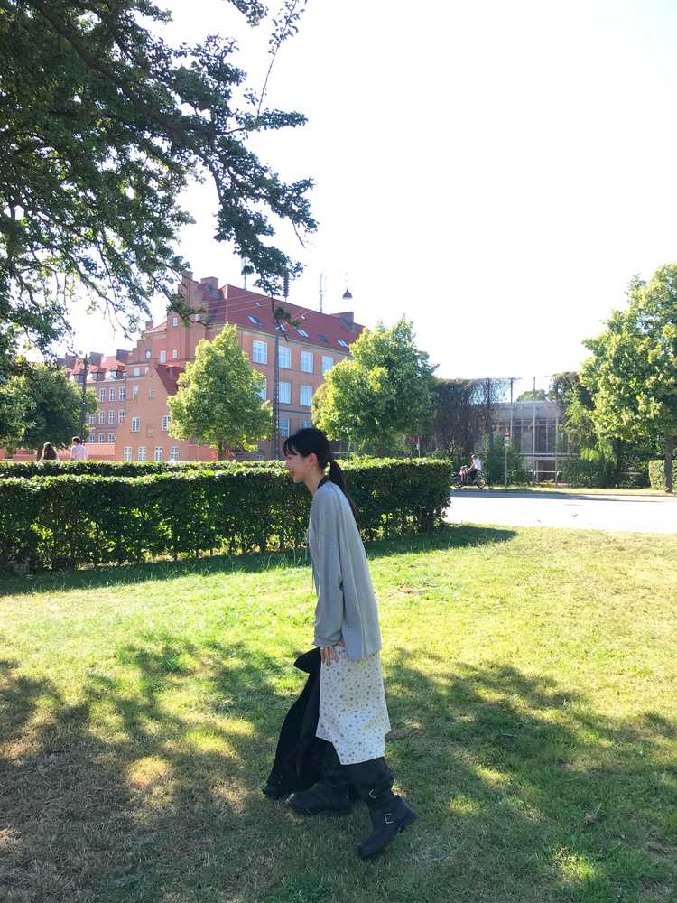 美肩抽繩寬鬆休閒上衣