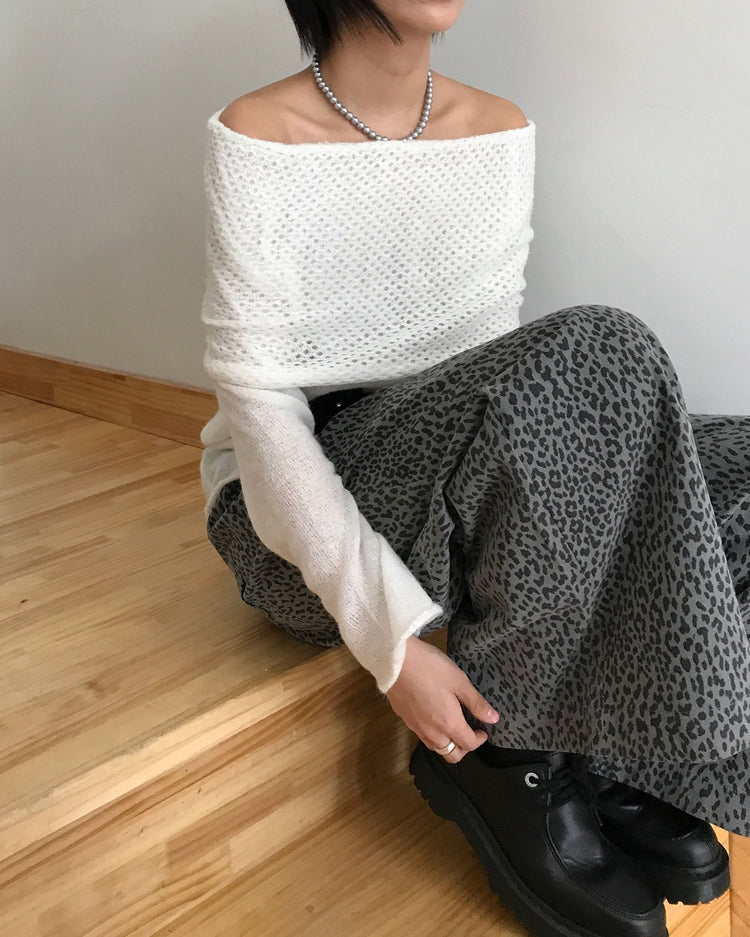 美肩微透紋理細節針織上衣