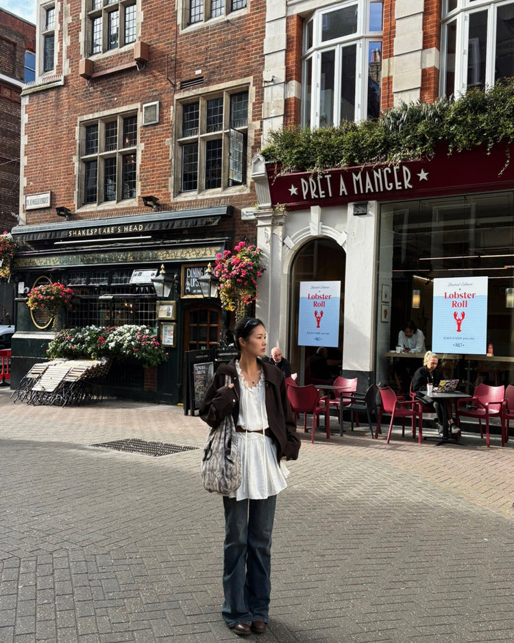 美色銀標細節翻領外套