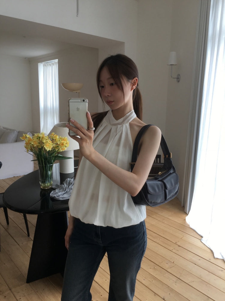 微透抓皺細節掛脖上衣