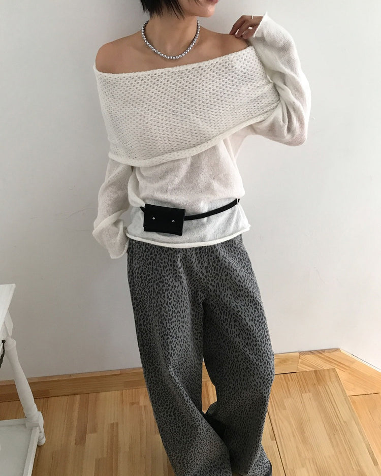 美肩微透紋理細節針織上衣