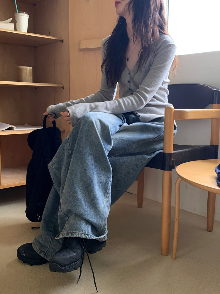 側壓褶細節廓形牛仔褲