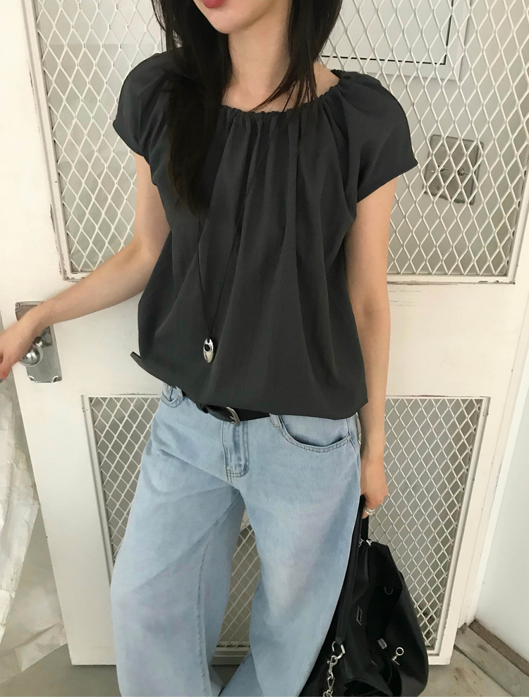 輕薄抓皺細節束腰上衣