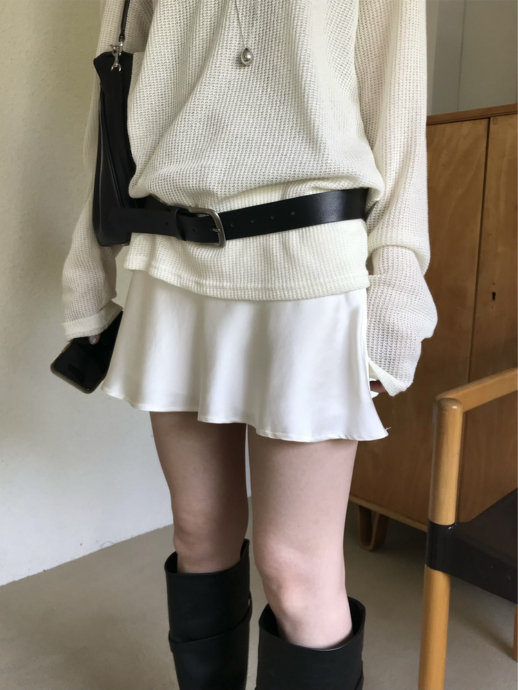 光澤感微傘短裙