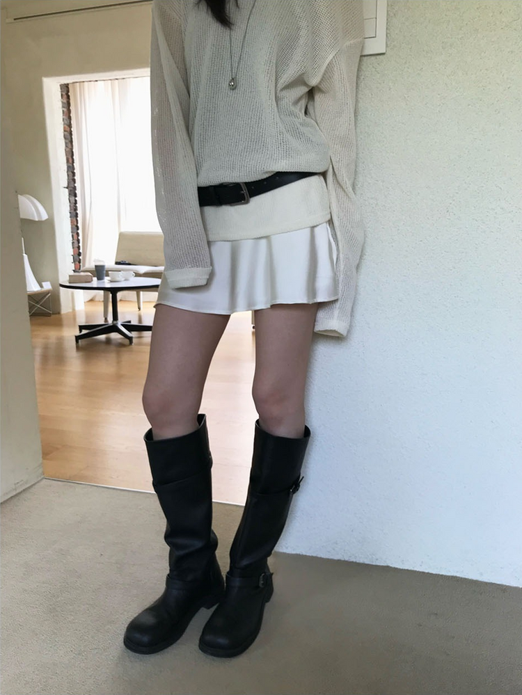 光澤感微傘短裙