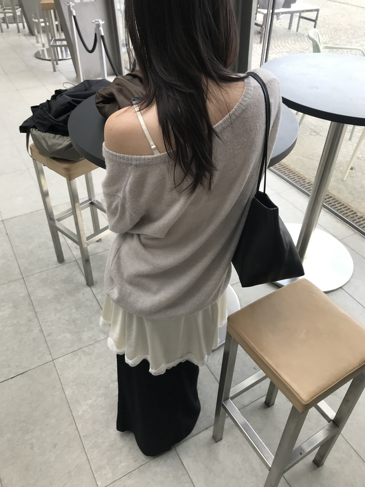 霧光澤蕾絲細節連身裙