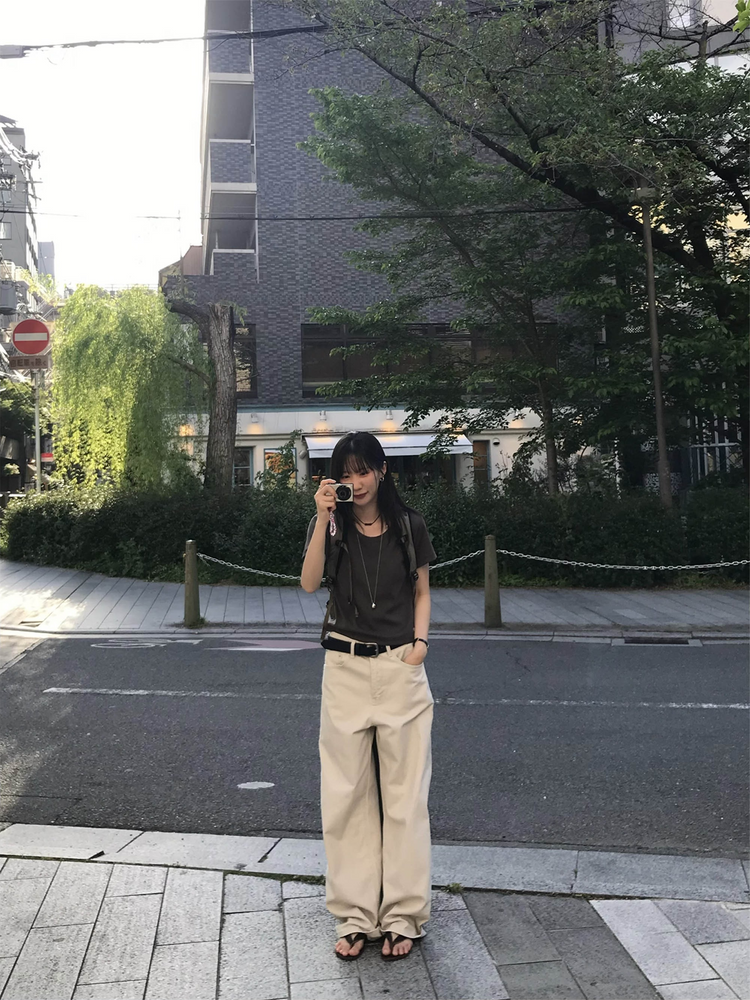 美色暗條紋細節直褲