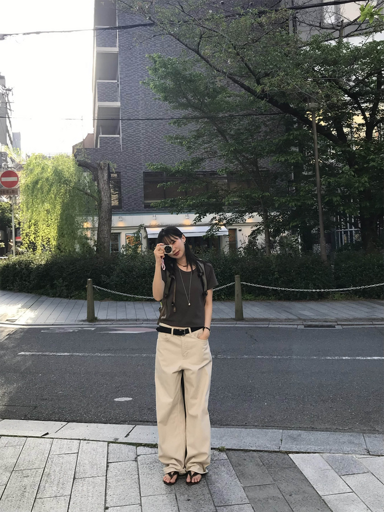 美色暗條紋細節直褲
