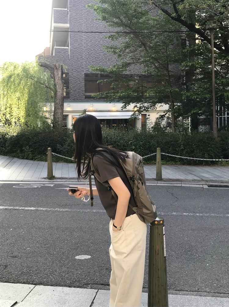 美色暗條紋細節直褲