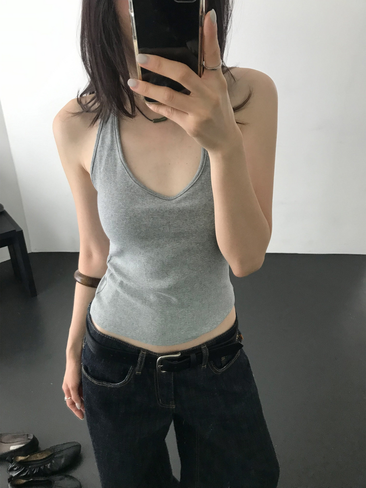 掛脖V領細節上衣