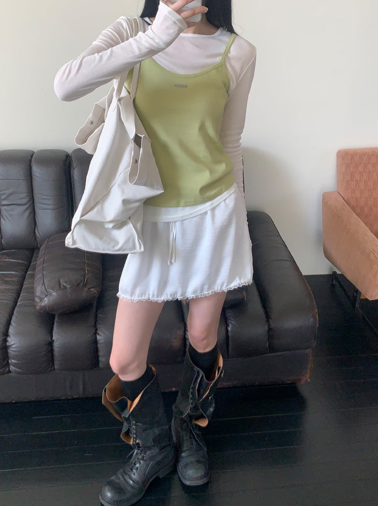 微透美色後開叉上衣