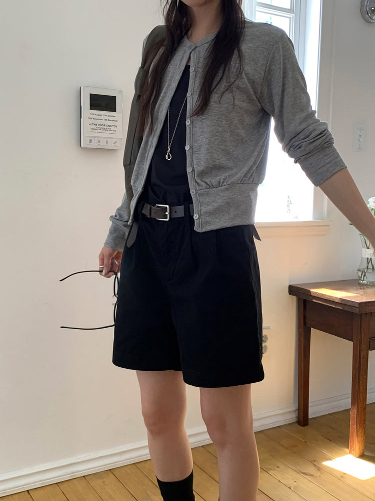 美色排鈕束袖細節外套