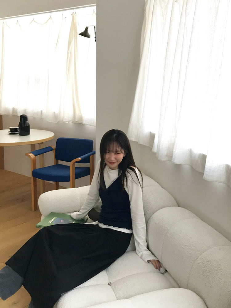 交疊蕾絲捲邊細節背心