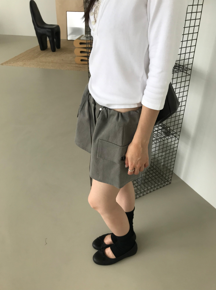 亨利V領七分袖上衣