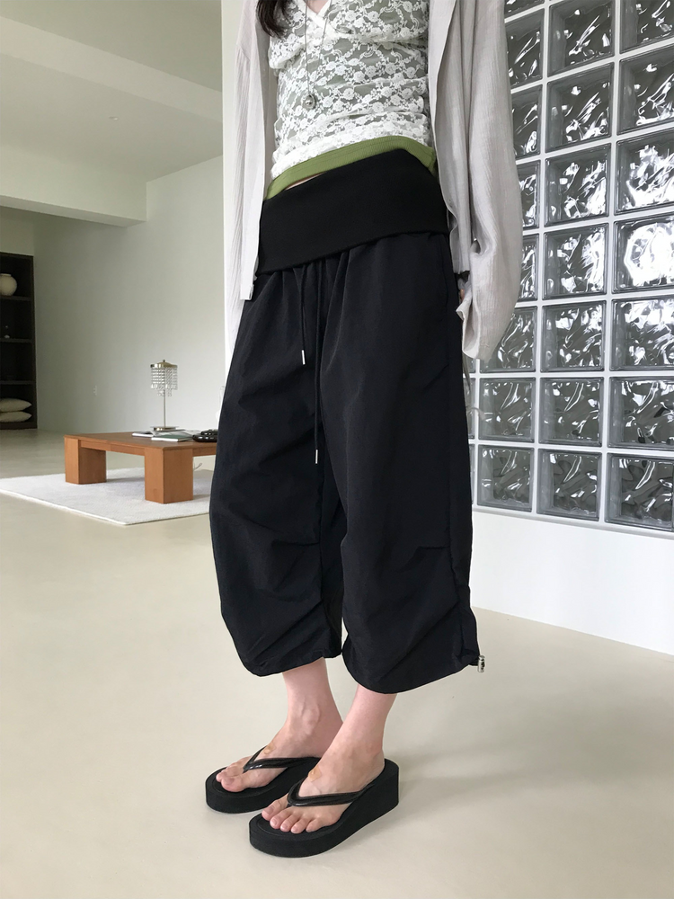 掛脖深V修腰上衣