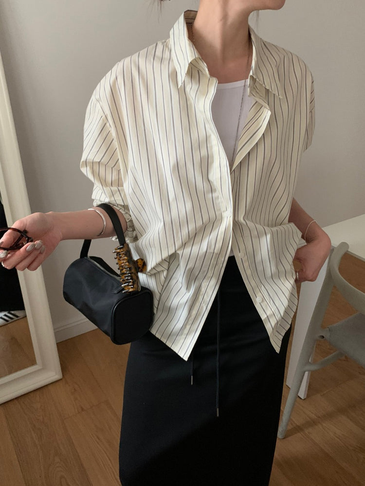 美色條紋寬鬆襯衫