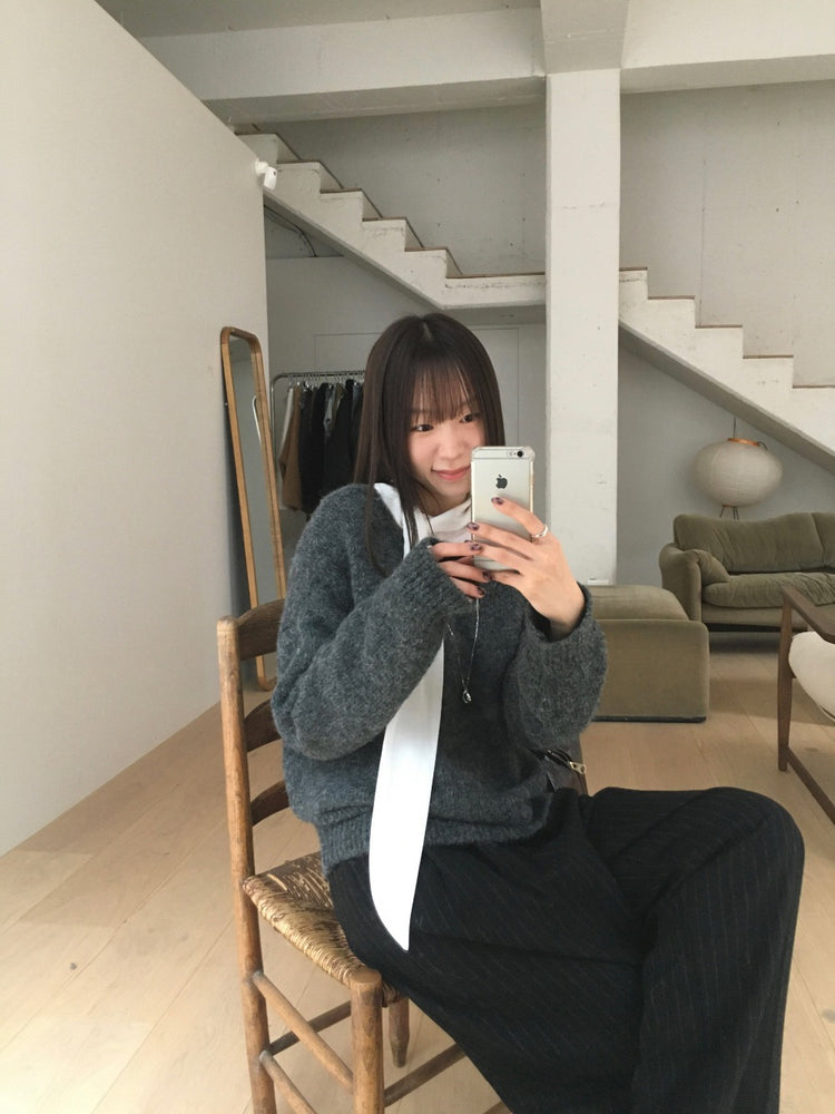 美背V領綁帶細節毛衣