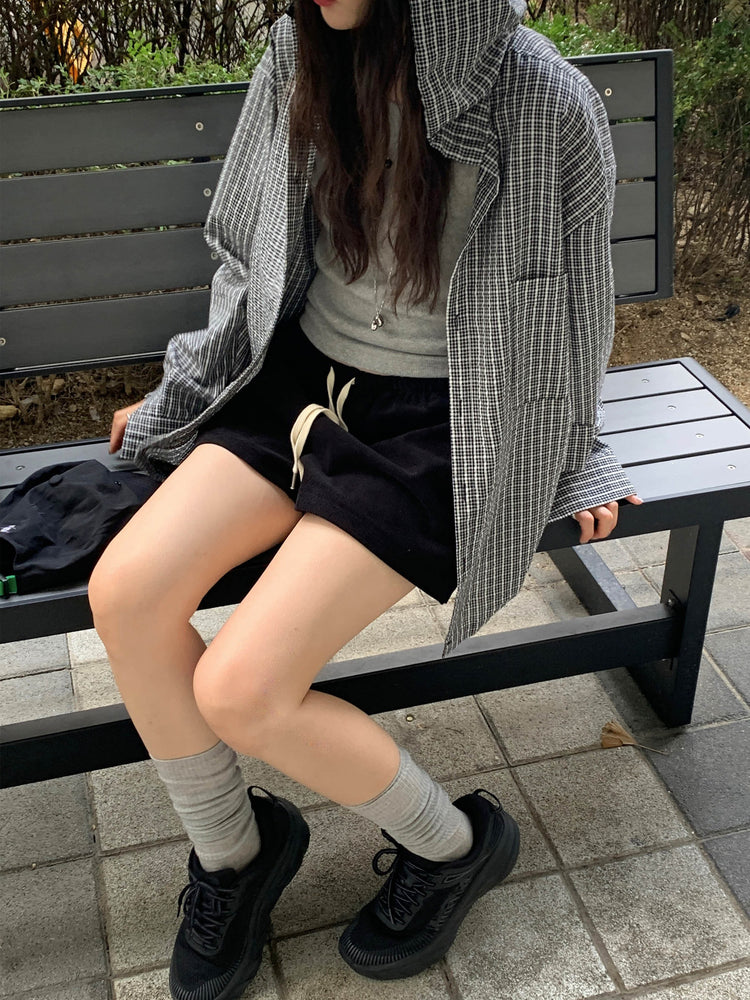 低腰標籤細節短褲