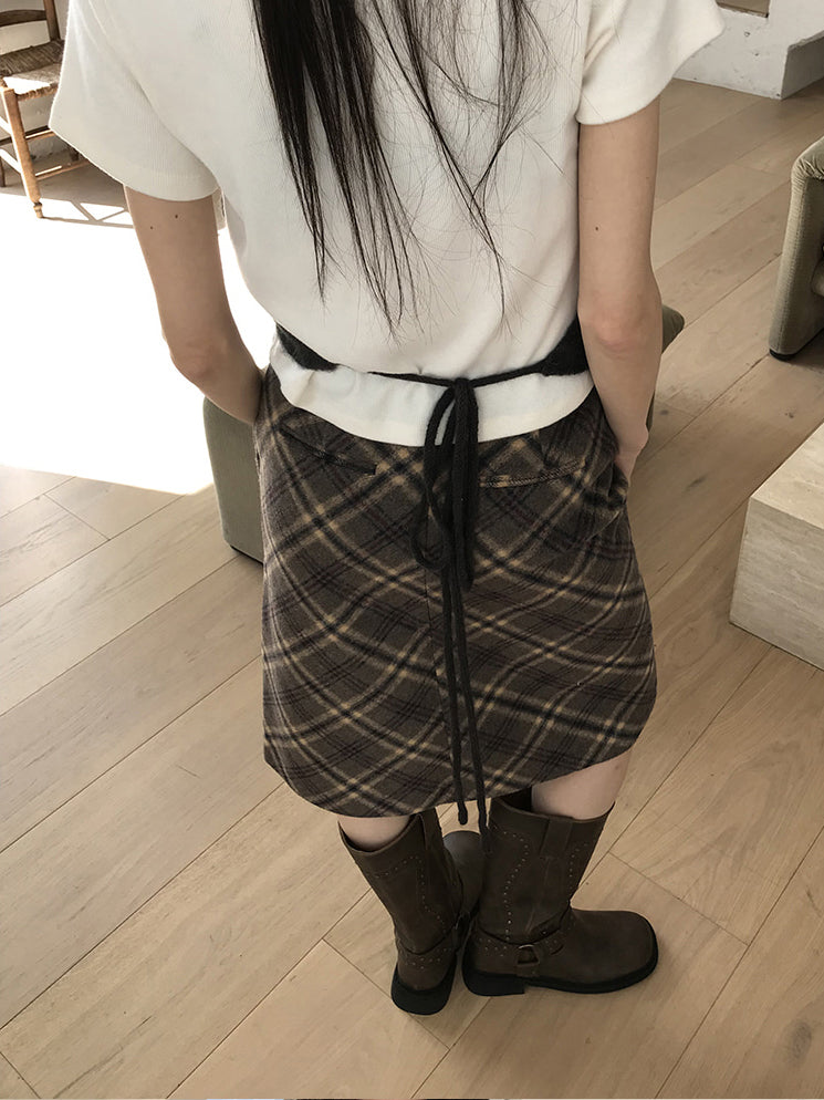 鉚釘側扣方頭中筒靴