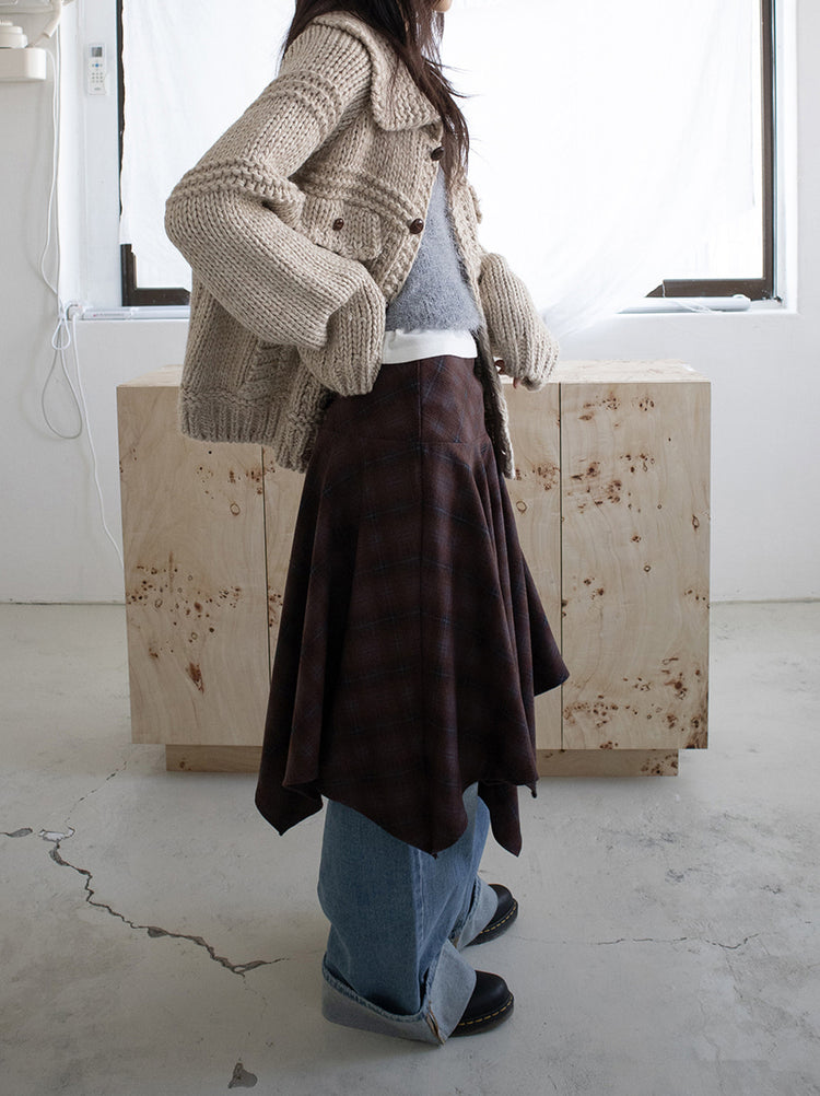 格紋不規則下擺半裙