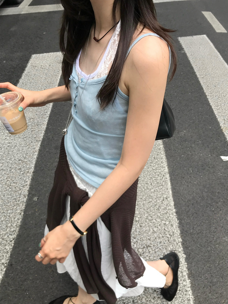 美色透膚扣鈕細節背心