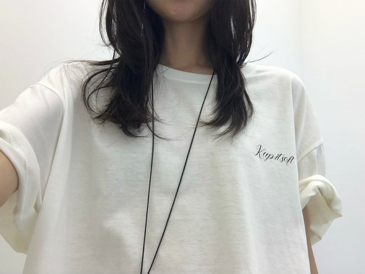側扣弧壓線細節花苞裙