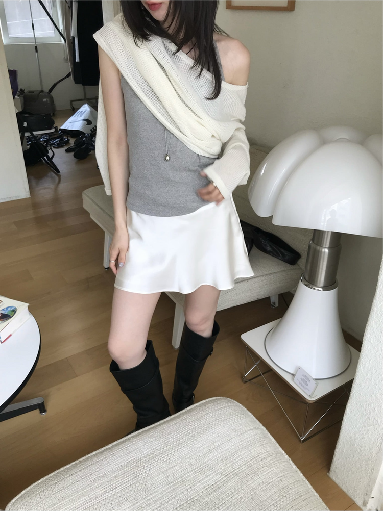 光澤感微傘短裙