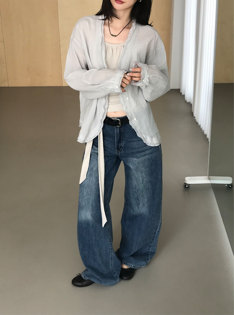 美色鉚釘細節牛仔褲