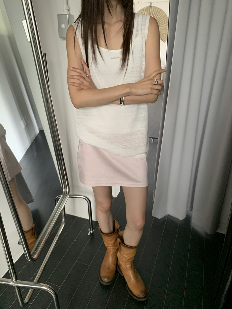 透膚紋理深V長上衣