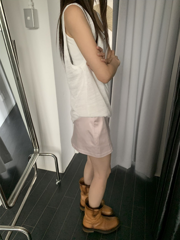 透膚紋理深V長上衣