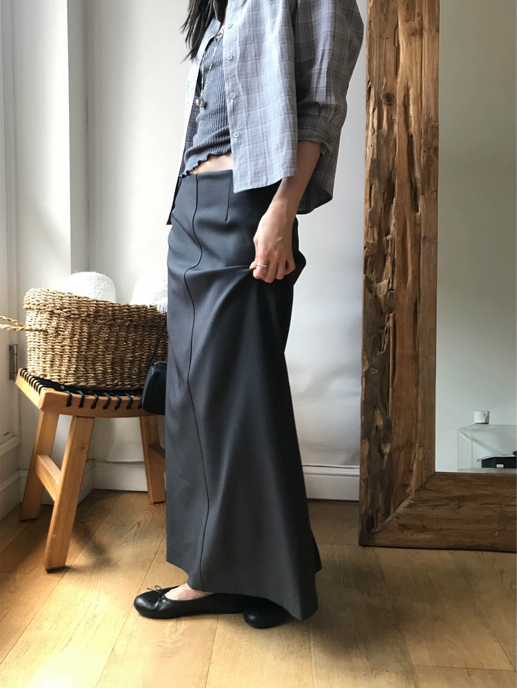 極簡中壓線後開叉及踝裙